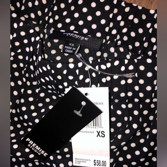 Premise off the shoulder tied 3 1/4 sleeve polka dot top NWT size Xs - Picture 4 of 4